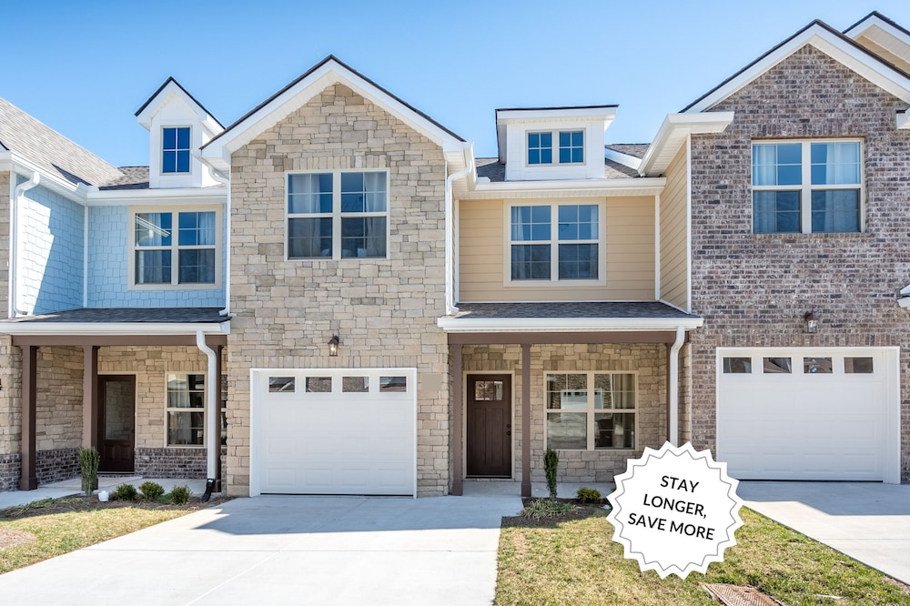 1 King 1 Queen 2 Double Garage Washer Dryer