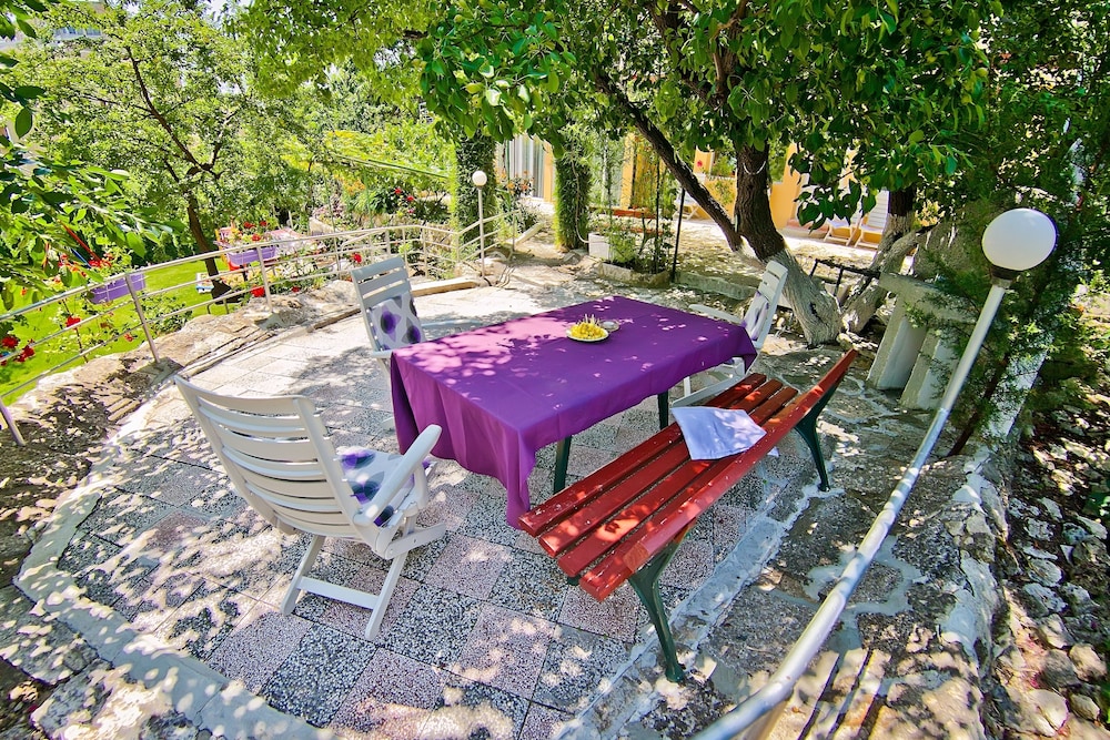 Villa Sequoia