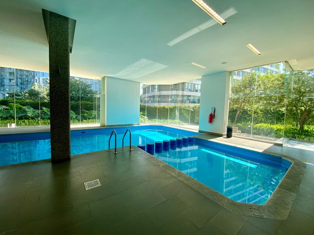 Mi Zona Lodging Polanco pool photo