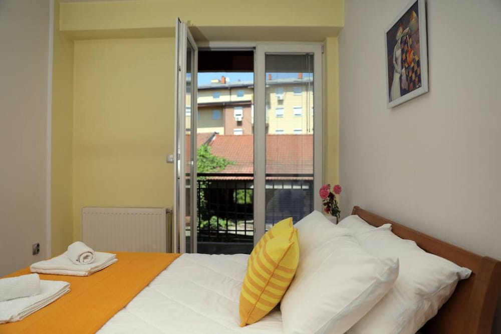 Unique Apartment Platnik view 2