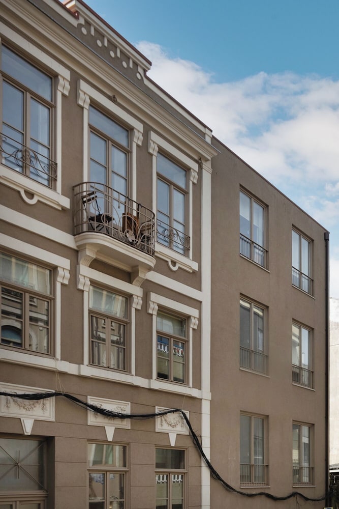 The Sunny Duplex at BoaVista Flats