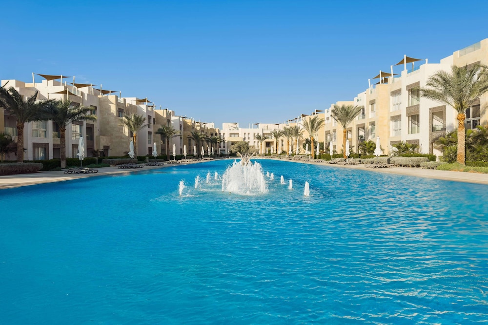 Xuru Stays I Roomy & Relaxed 1bdr @ Mangroovy Free Beach & Pool