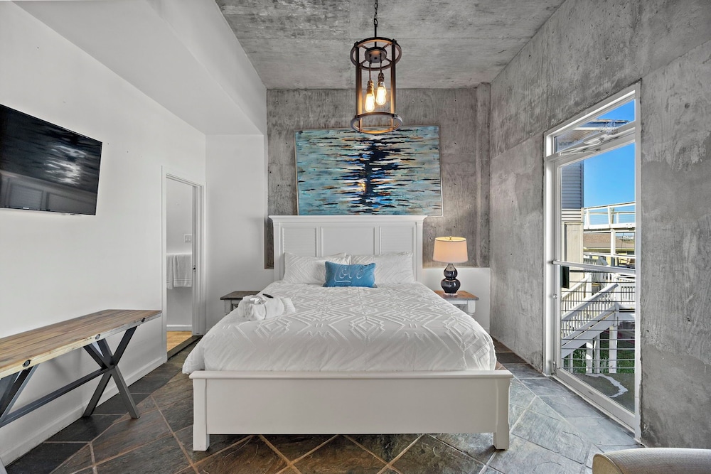 Oceanfront Experience by Ryson Vacation Rentals