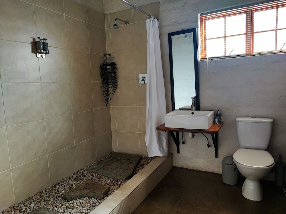 Ganora Guestfarm & Excursions