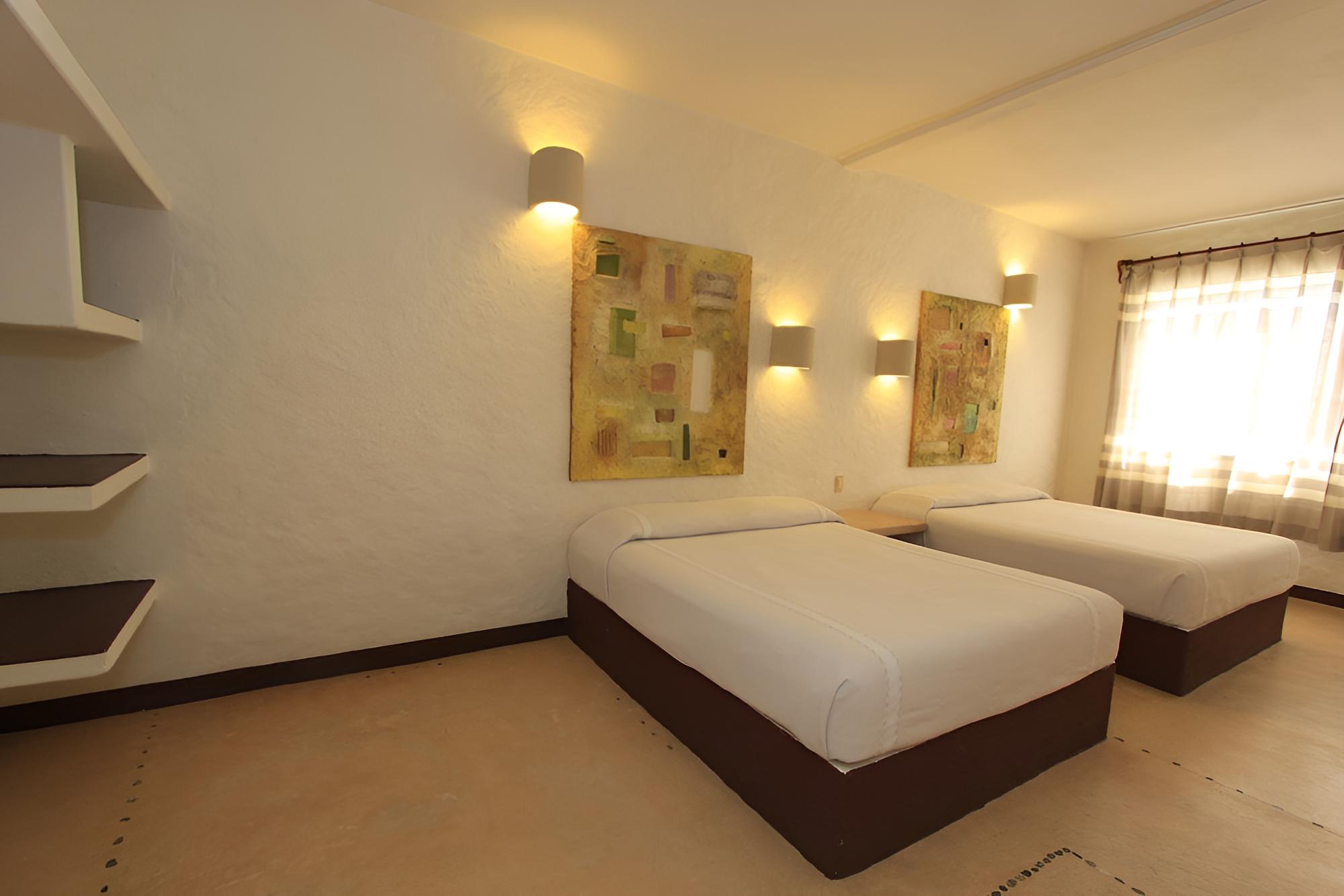 Hotel Plaza Tangolunda