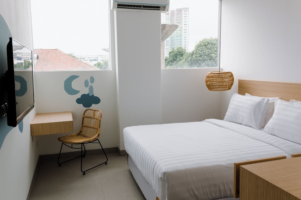Hotel Sanctuary Slipi