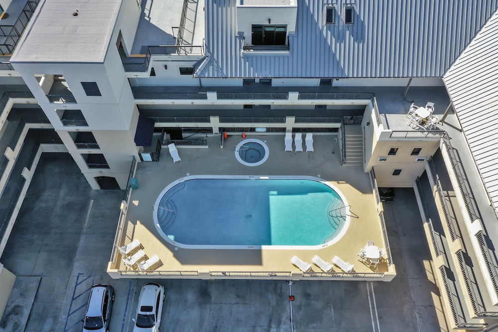 Club at Mexico Beach 2C Coastal Dreaming view 5