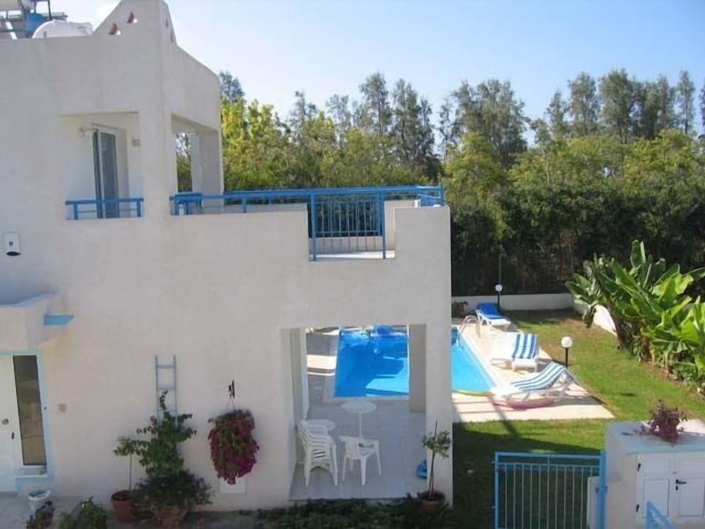 Philippos Villas