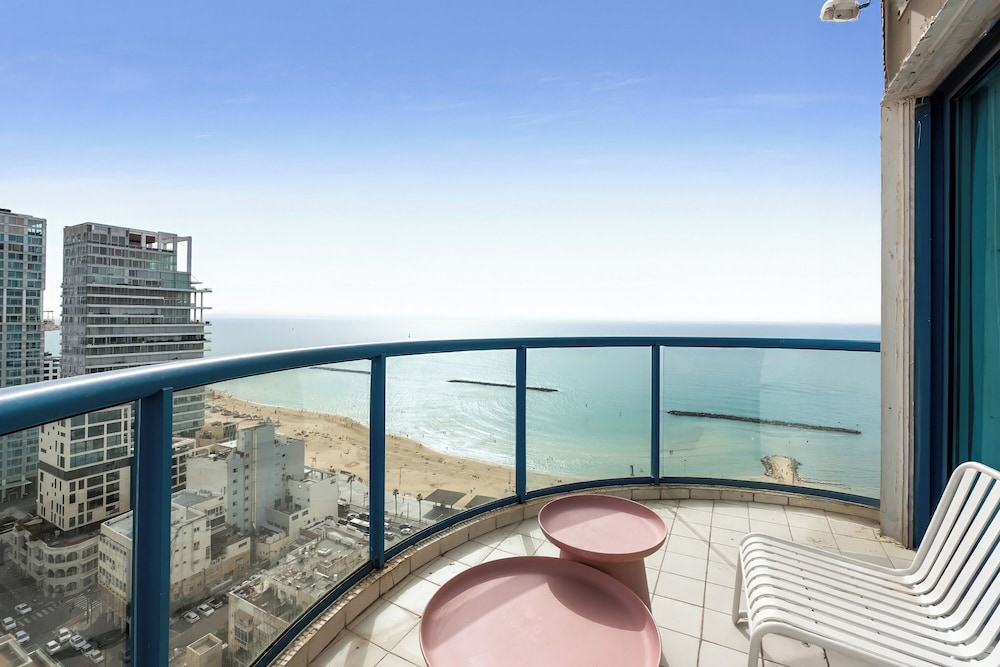 Seaside Panorama Stay by Sea N' Rent