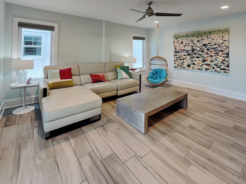 Southern Comfort by Carolina Retreats