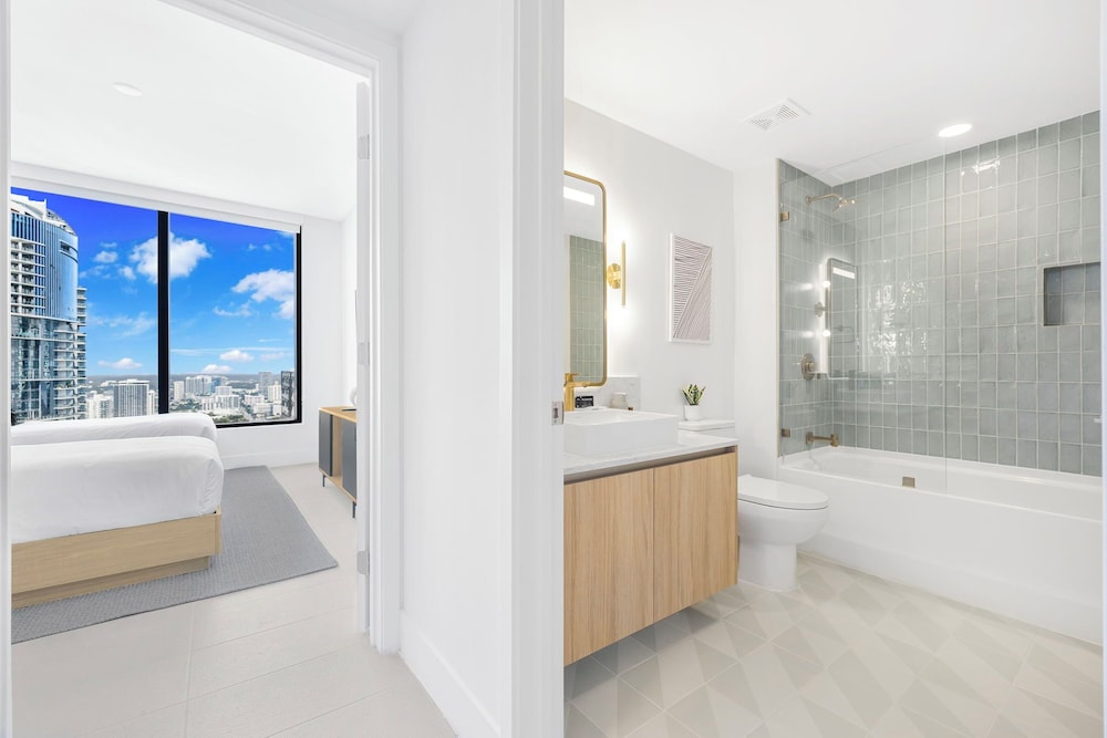 Luxury Condos in Downtown Miami