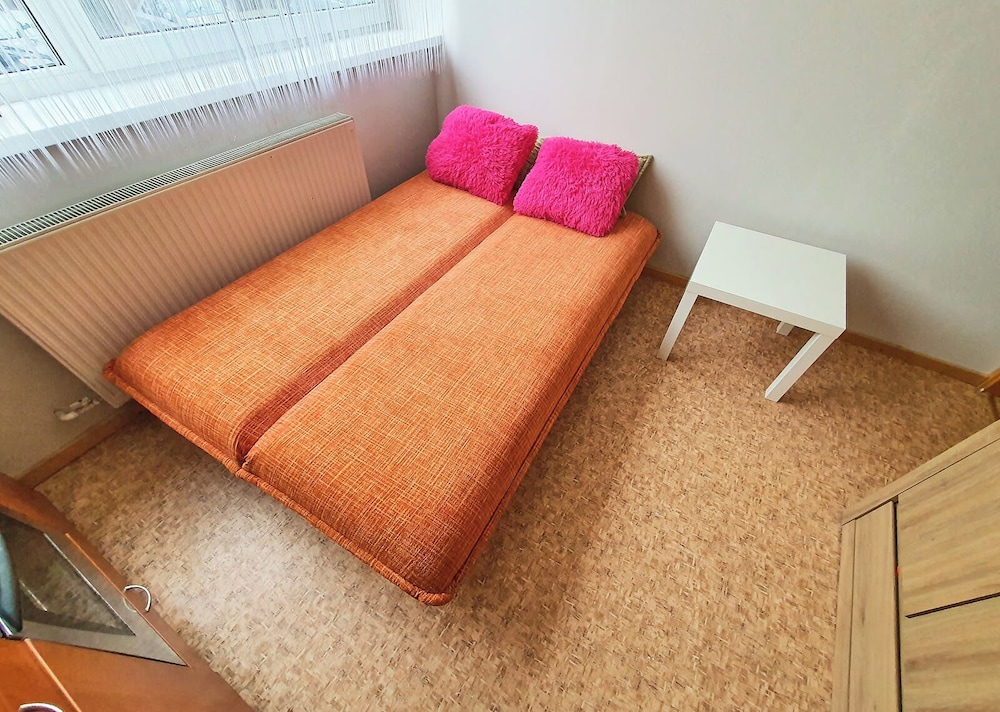 Tokyo Vibes Hostel with more privacy (Self Check in)