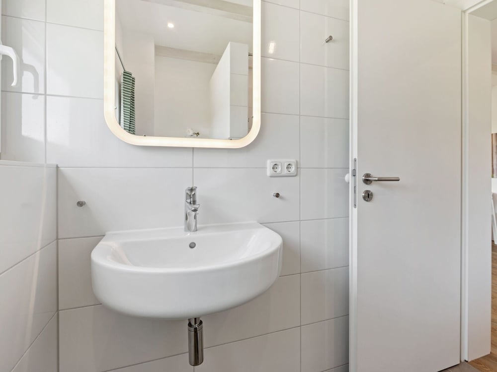 Charming Holiday Home in Zierow Near Seabeach