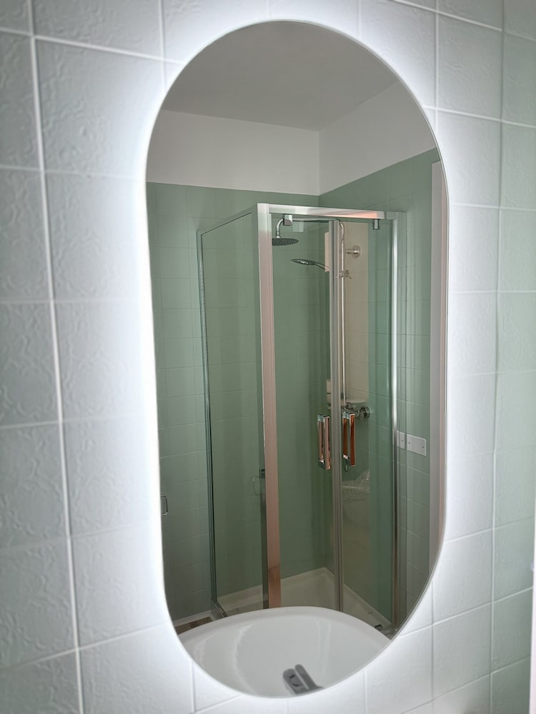 Riviera Smart Rooms