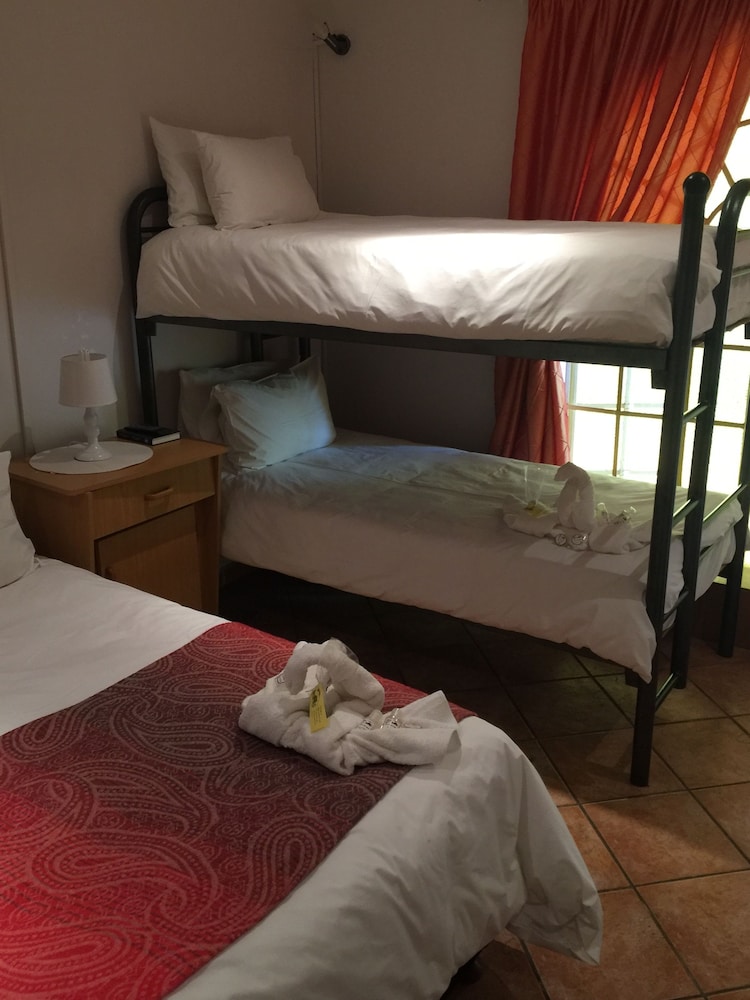 Elsje's Country Inn - Guesthouse