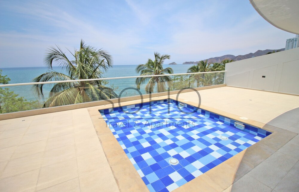 Apartamentos SOHO Elite - Frente al Mar