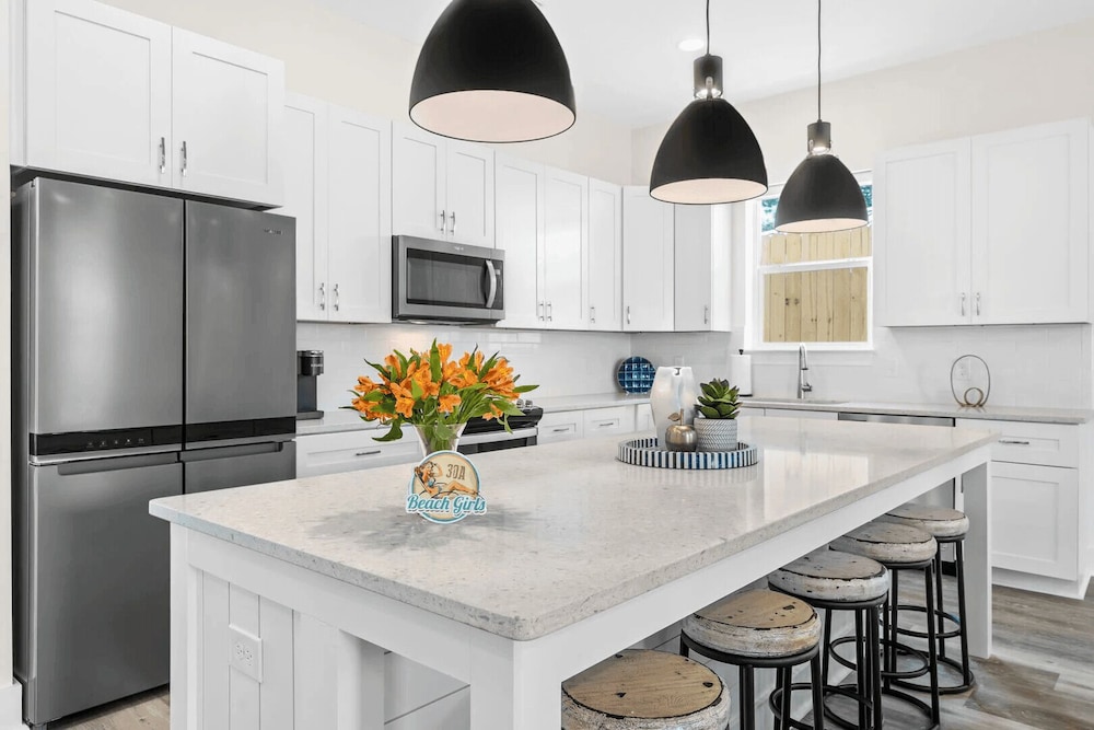 Wanderlust by Avantstay Walk to Beach + Pool New Construction
