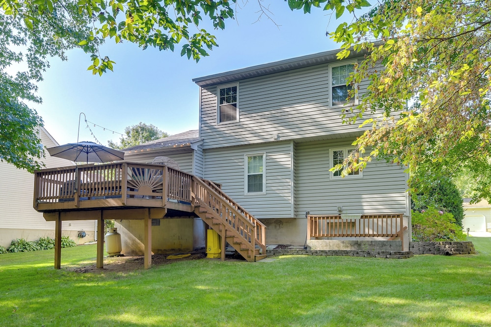 Room to Work & Relax! Laurel Home w/ Office, Yard