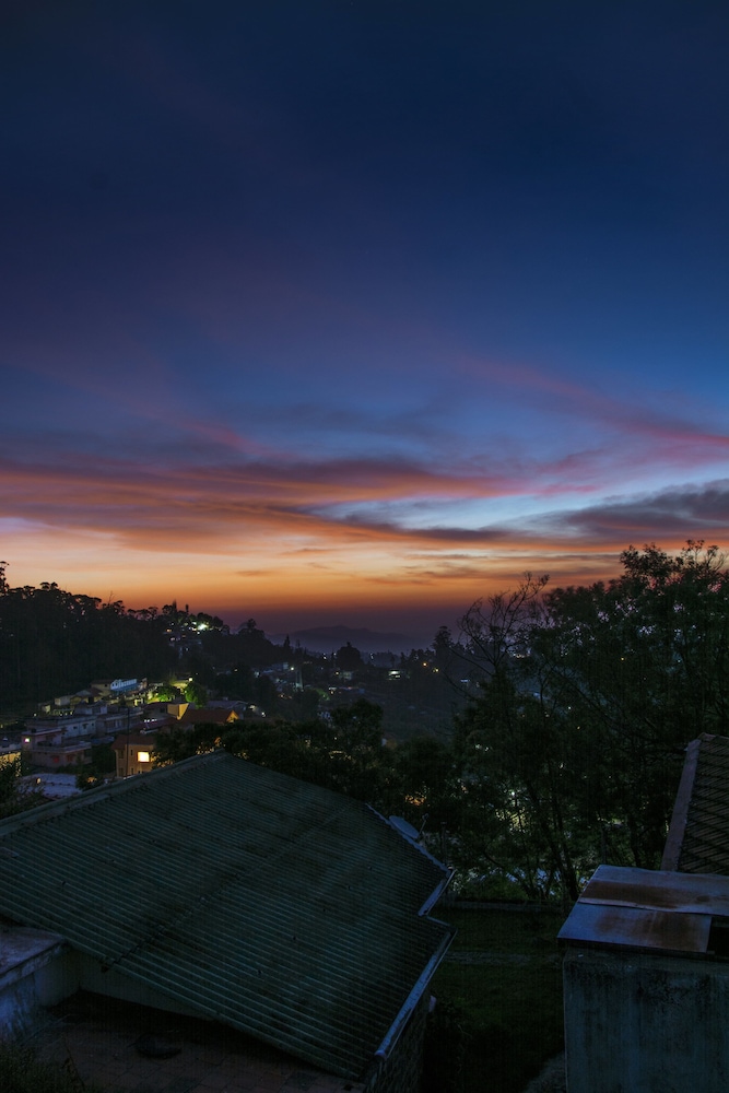 Wunderhaus Atists's Getaway and Homestay