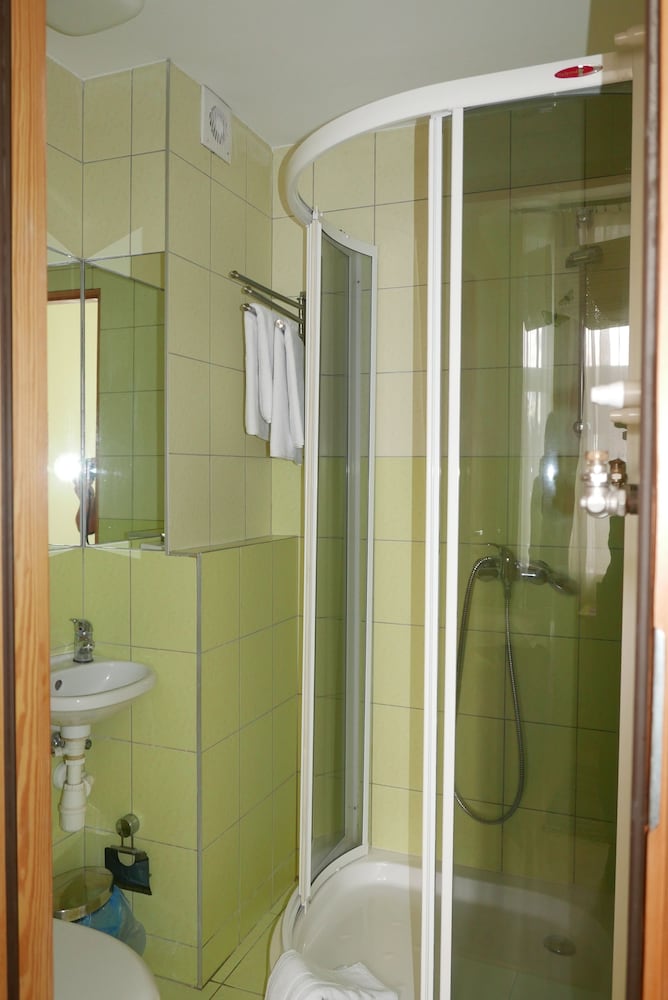 Hostel Sopotiera Pokoje Gościnne