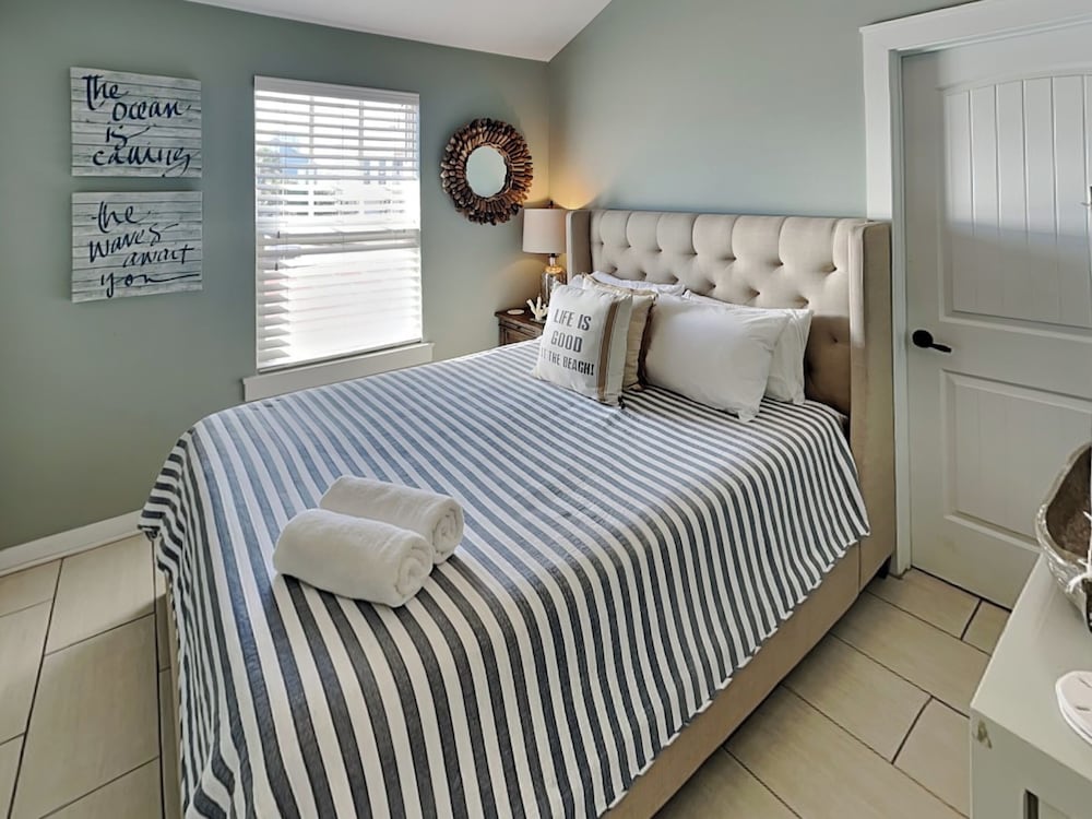 Sugar Shack by Silver Sands Vacation Rentals