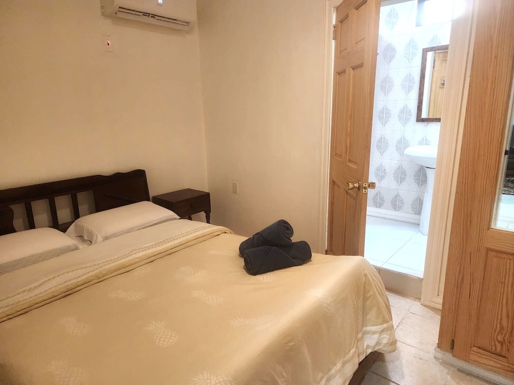Ideal Executive Suites