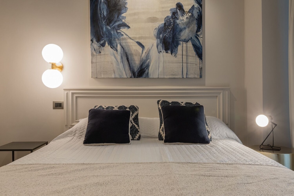 Design in Corso Francia 1 by Wonderful Italy