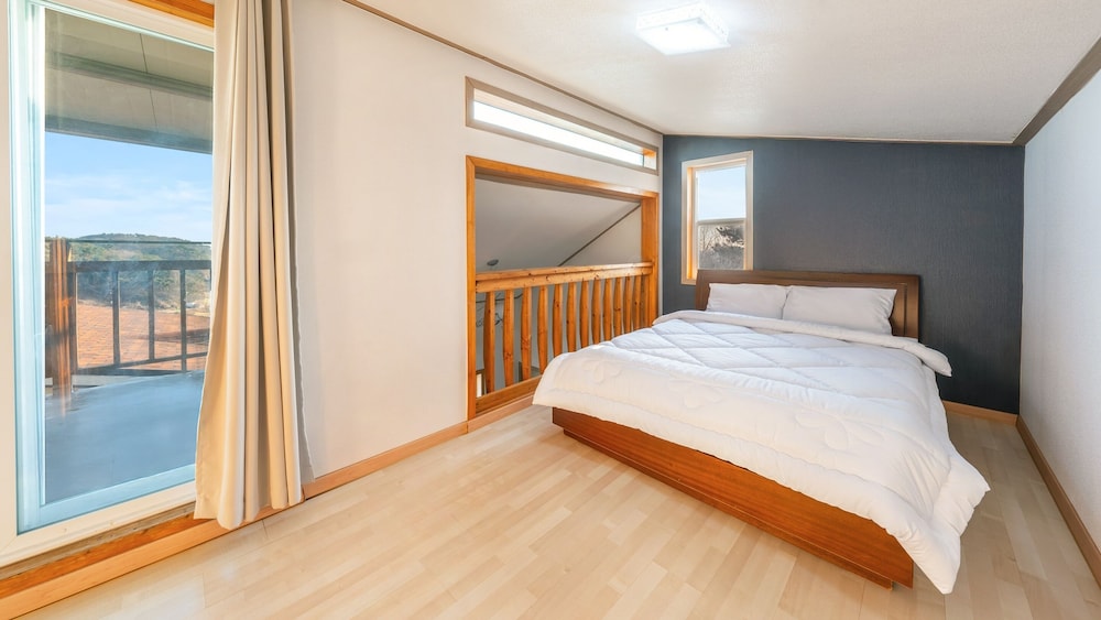 Ganghwa Raube Pet-friendly Pension