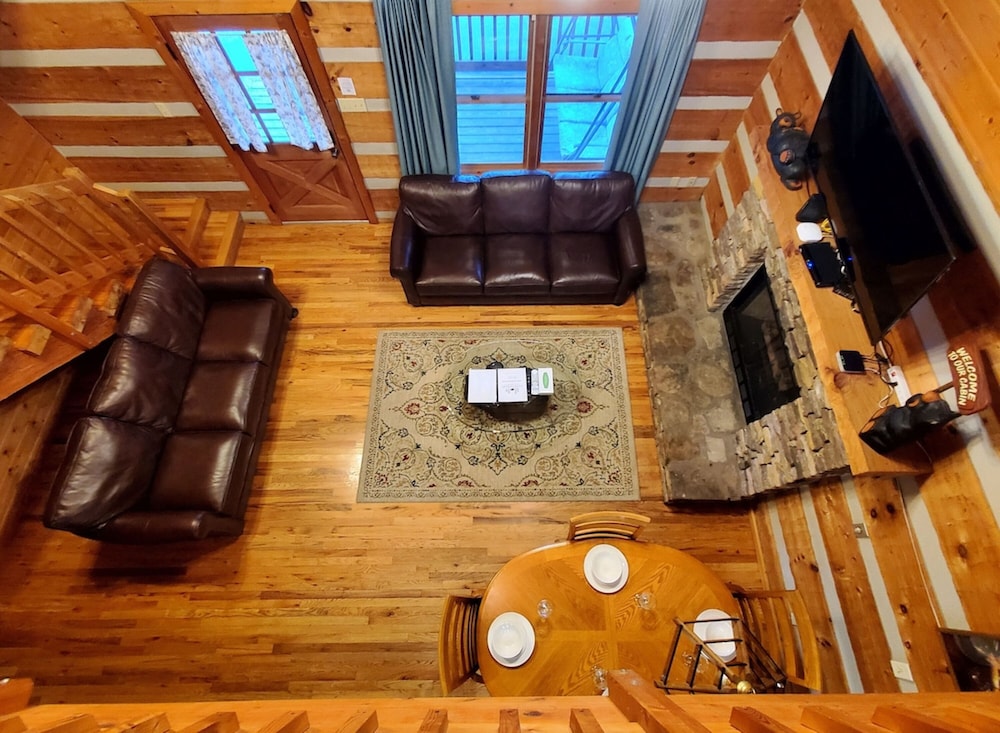 Private yet walking distance to downtown