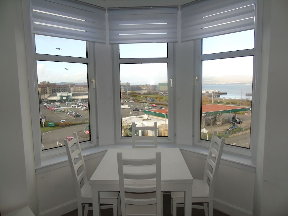 Snug - Grian-aig Apartment