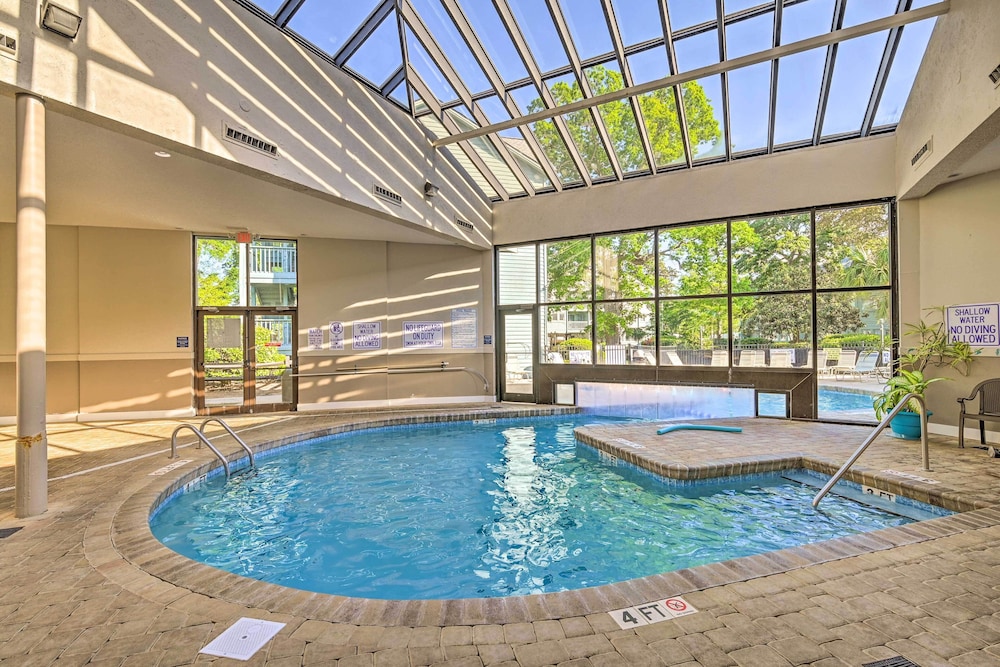 Shore & Pool Access: Resort Condo in Myrtle Beach!