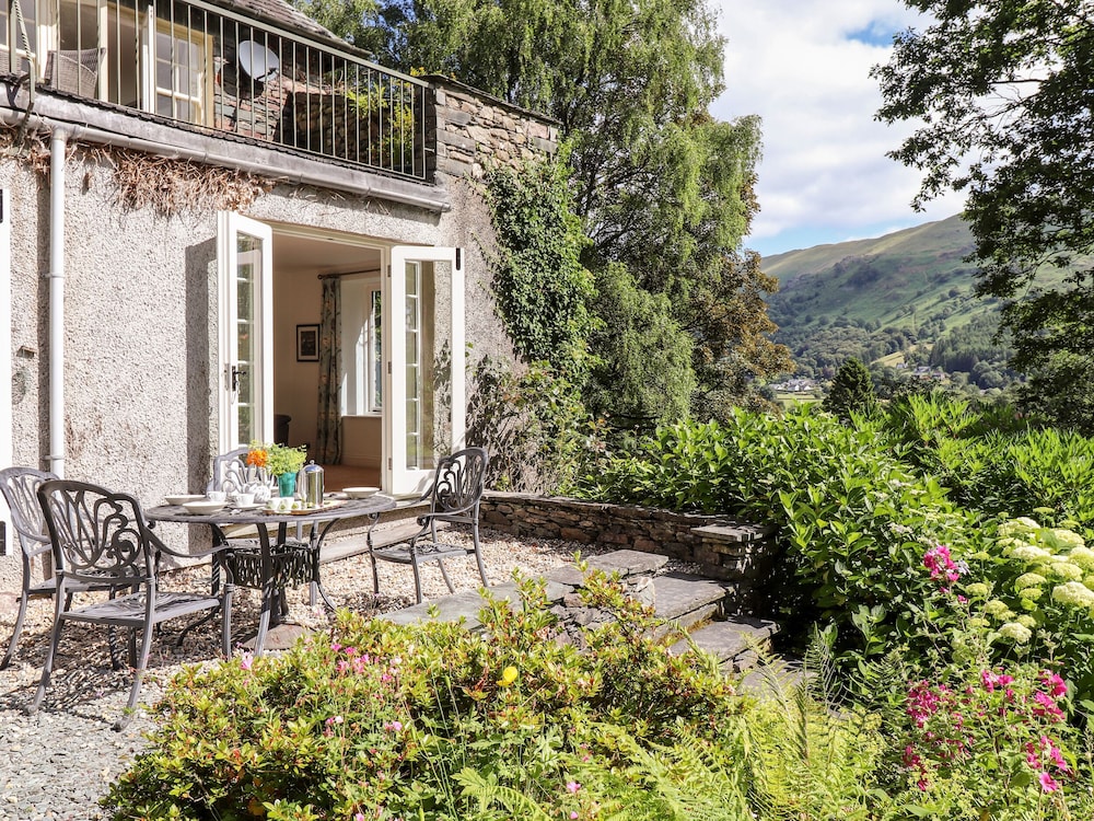Huntingstile Lodge