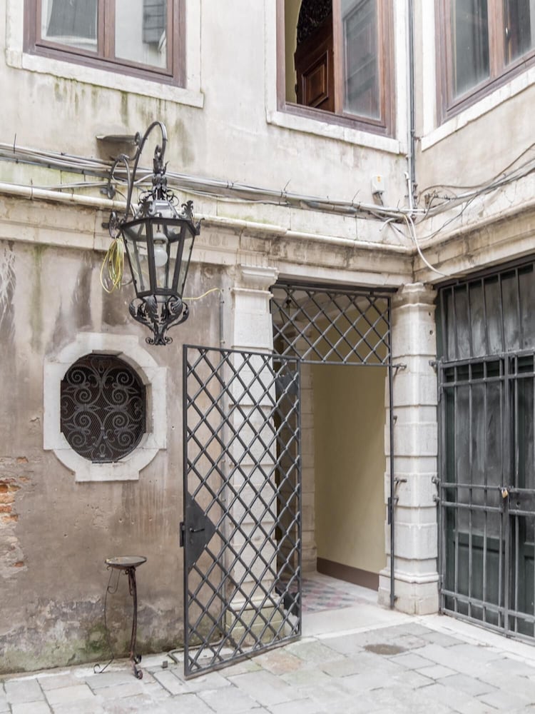 Venice Luxury Palace 7 by Wonderful Italy