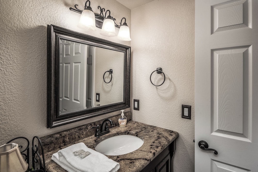 Mountain Soiree by Ruidoso Vacation Rentals