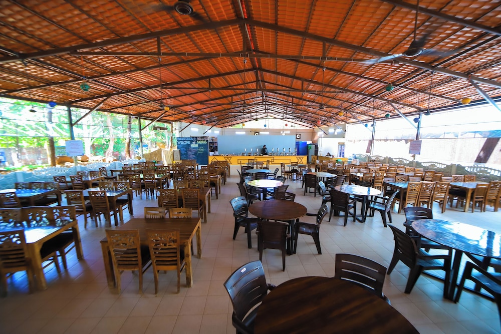 Monteria Village