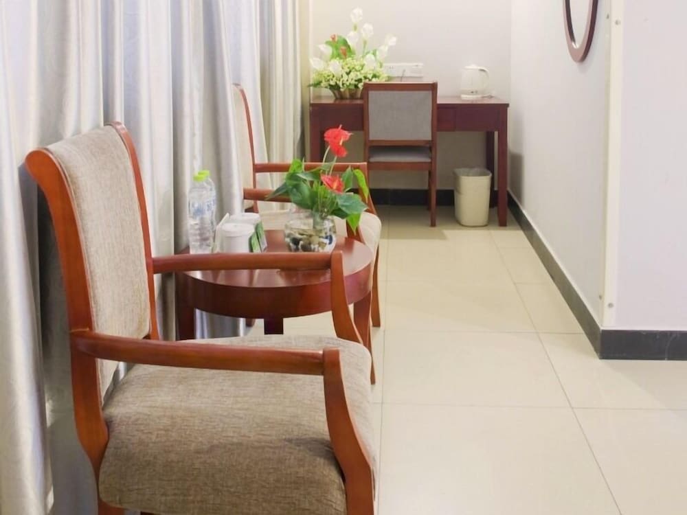 GreenTree Inn Changzhou Dinosaur City Qingyang North Road Business Hotel