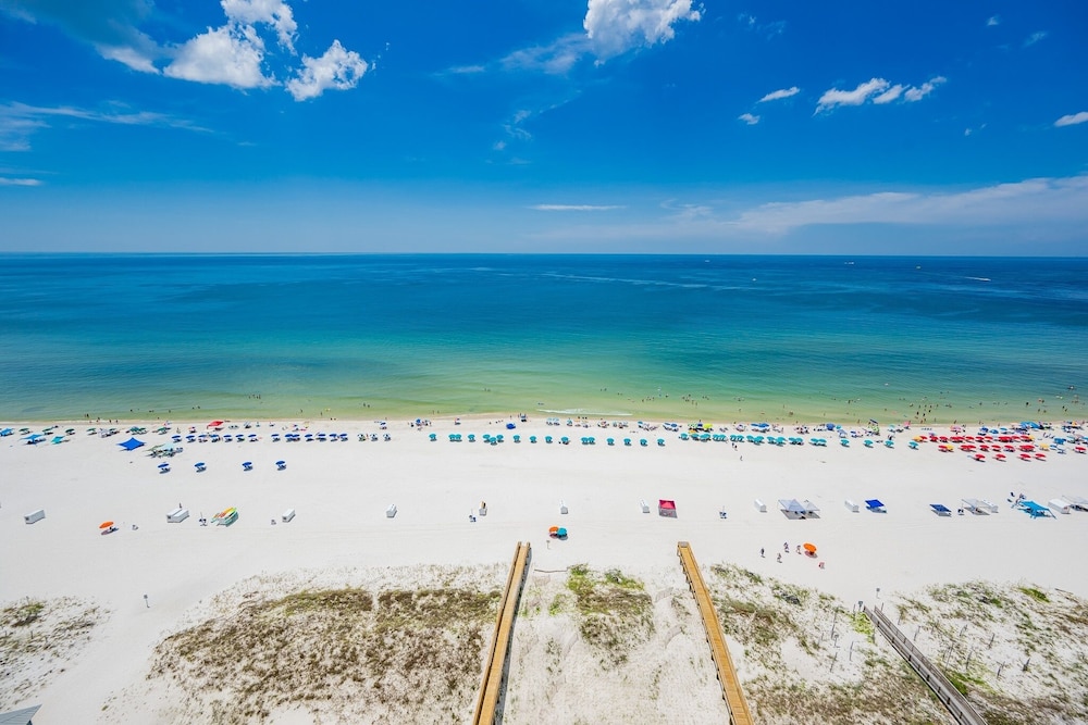 Phoenix Gulf Shores Ii 1702 3 Bedroom Condo