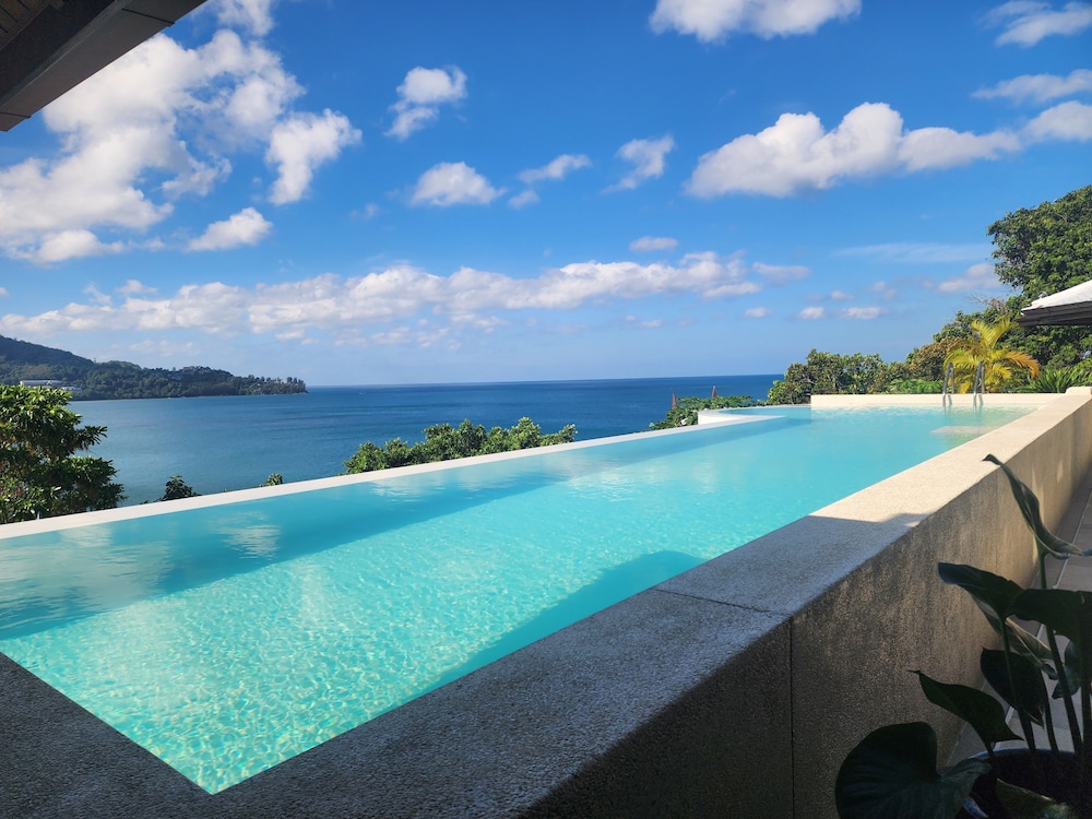 Luxury Seaview 6 Bedrooms With Infinity Pool Villa, Private Gym, Superfast Wifi