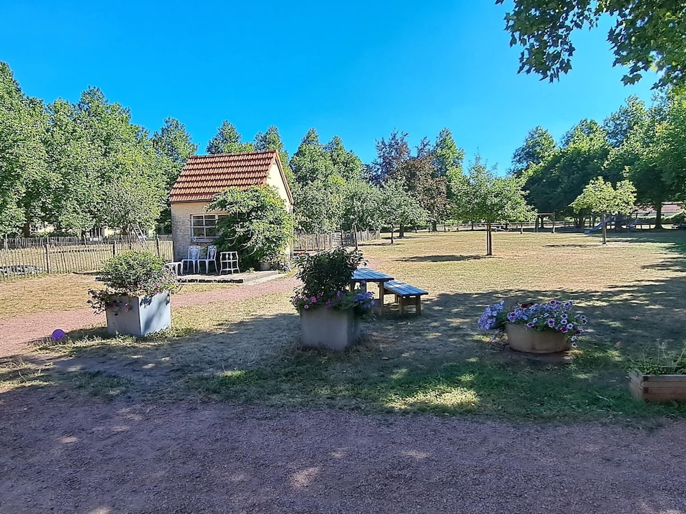 Nice Apartment on Unesco World Heritage Site Wortel-kolonie