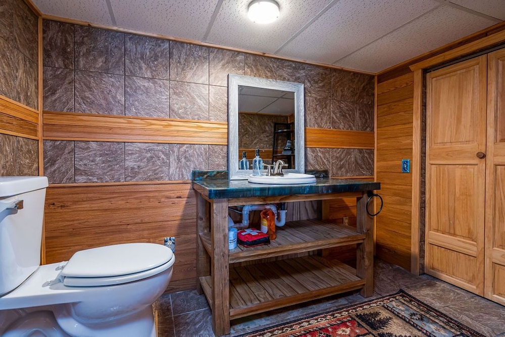 Fife Lake Retreat - Property Image 9