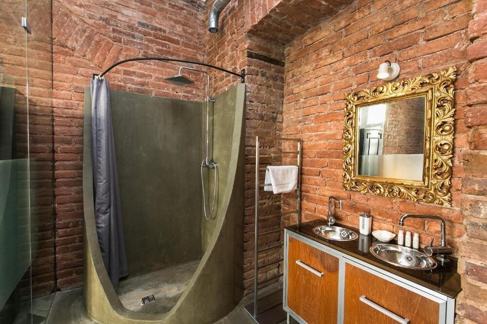 2 Bed Flat - Sleeps 3 - Wifi