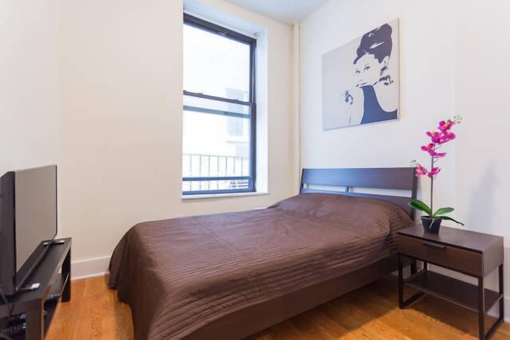 Beautiful 1 Bedroom Apartment