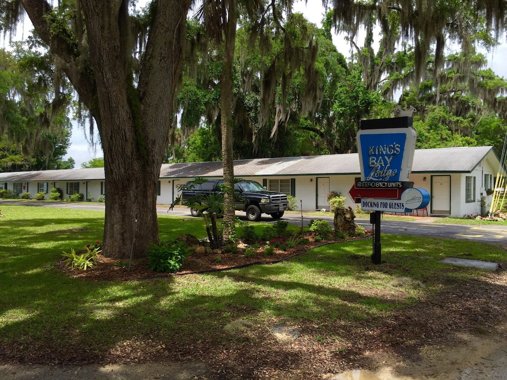 King's Bay Lodge
