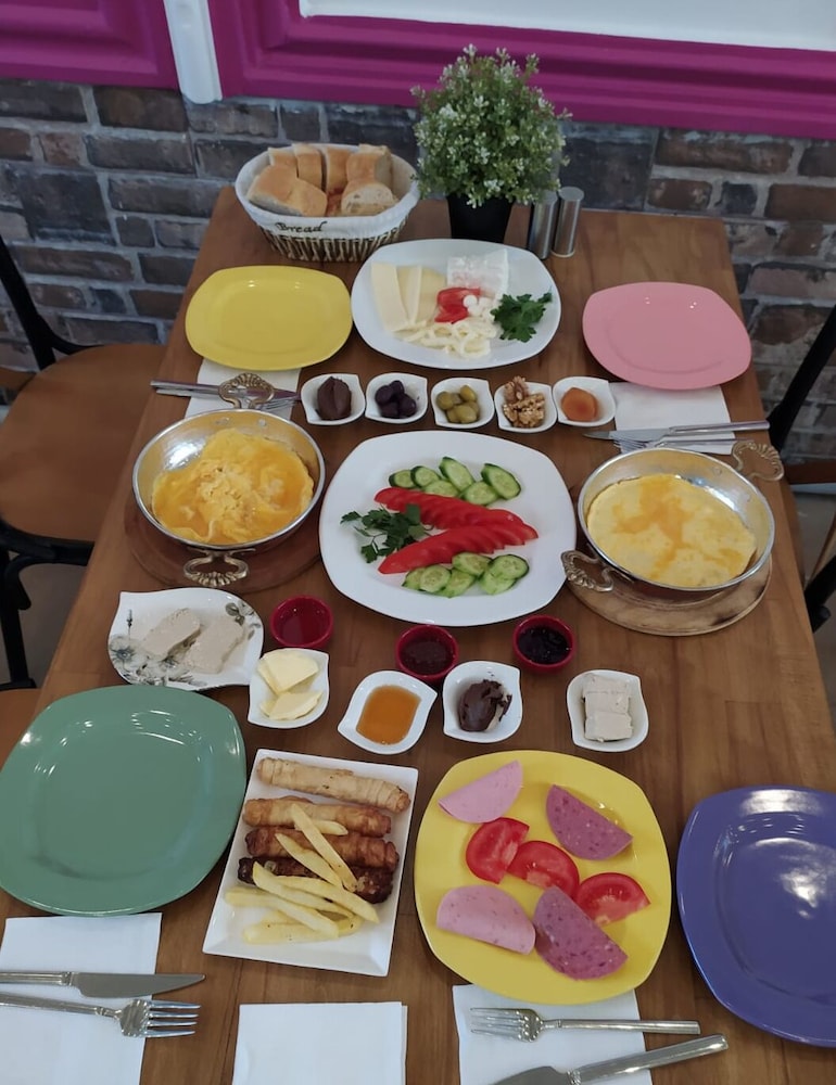 Royal Suites Sultanahmet - Image 9