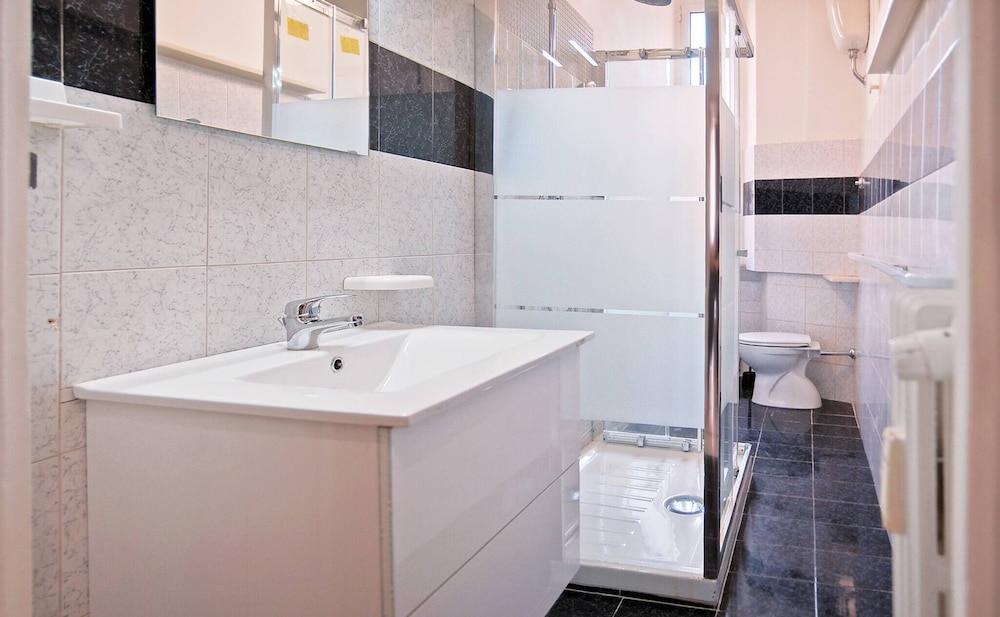 Varental Via Paolo Ii Vatican 3br