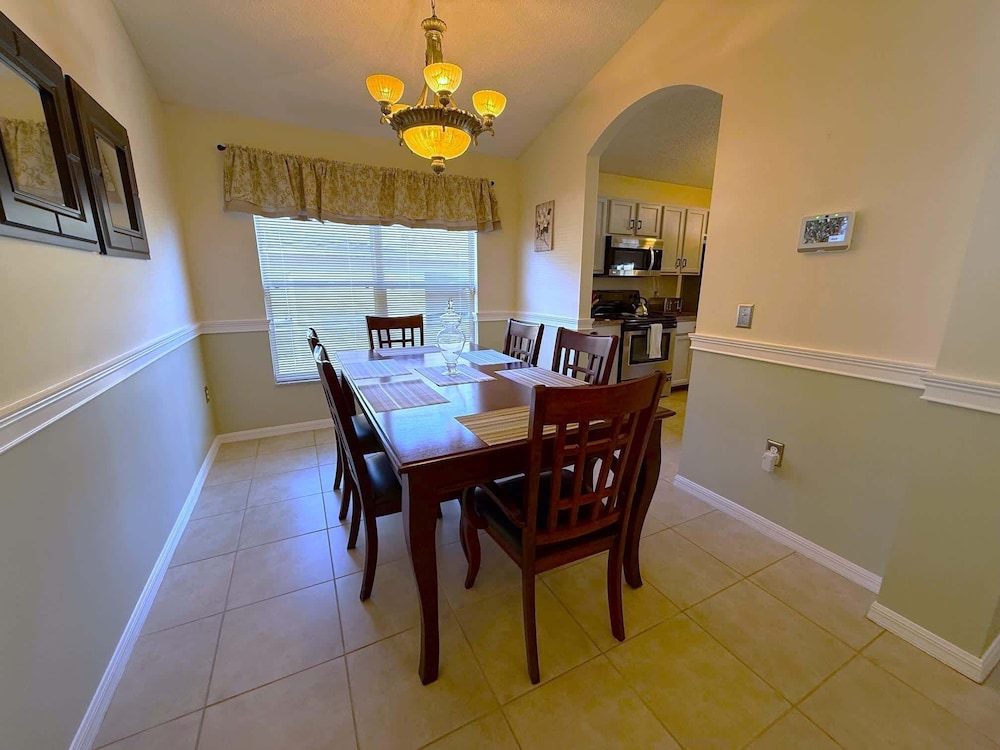 Spacious 5-bedroom Pool Villa in Southern Dunes