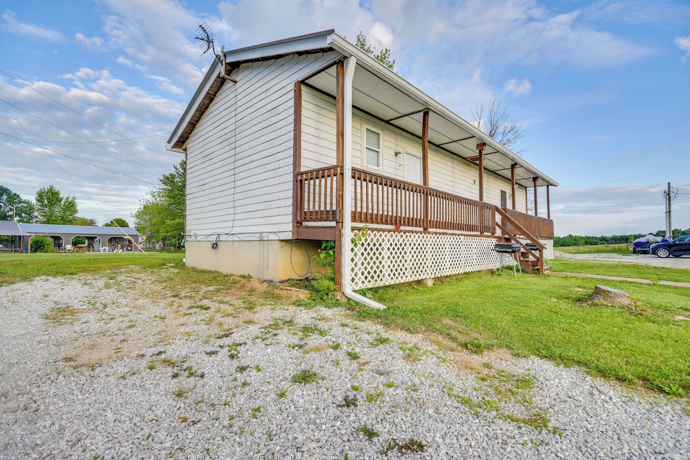 Pool & Fishing Access: Apt Near Mark Twain Lake