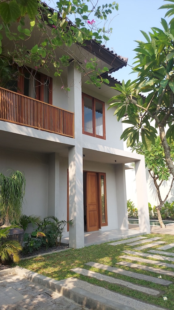 villa gabrielle seminyak