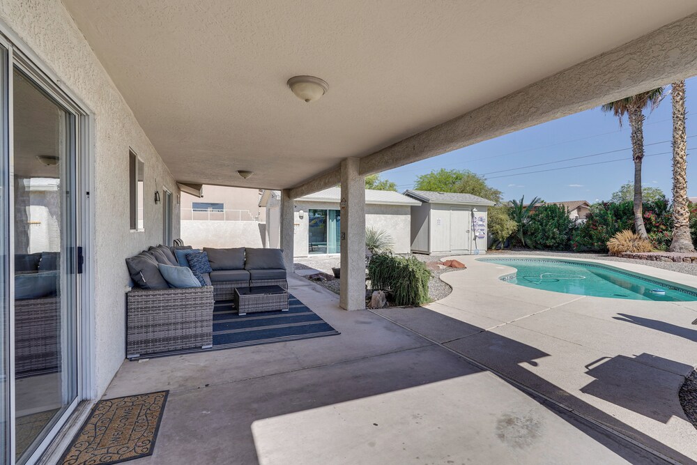 Havasu Paradise w/ Private Pool, Hot Tub & Casita!