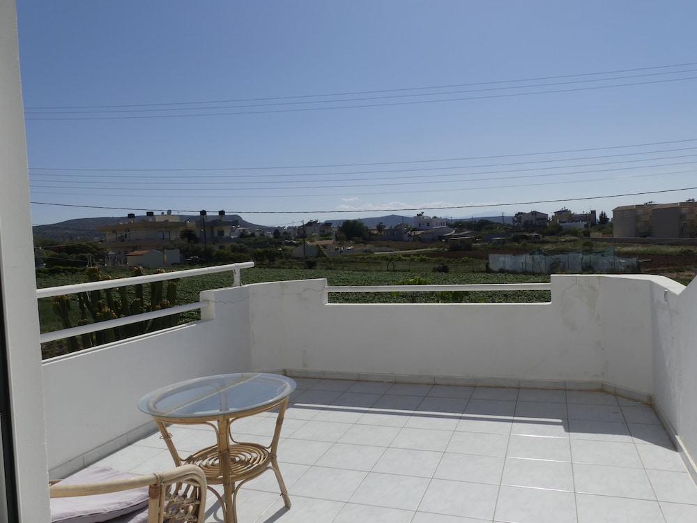 AMZ Apartments